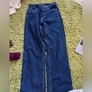 Blue urban outfitters jeans #darkwashjeans #urbanoutfitters